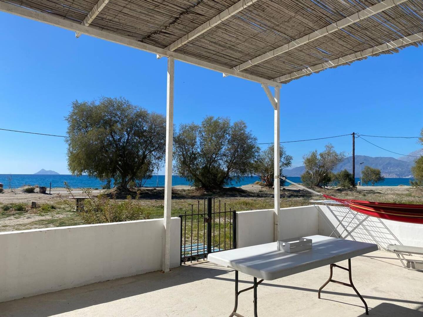 Zen Seaside Apartment Kalamaki  Esterno foto