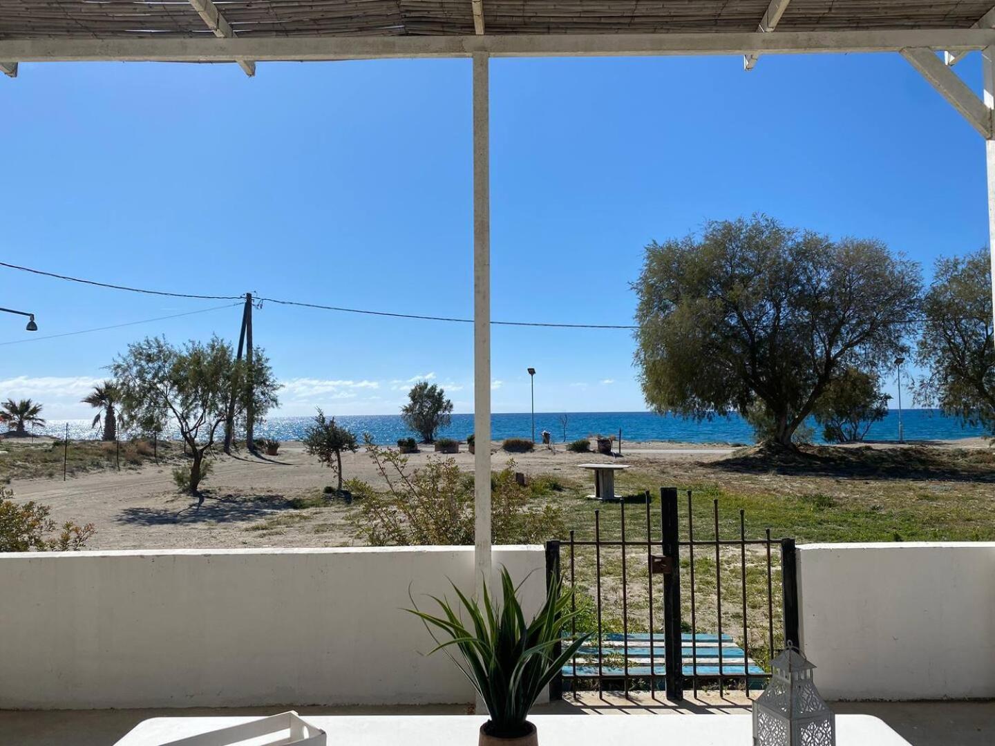 Zen Seaside Apartment Kalamaki  Esterno foto